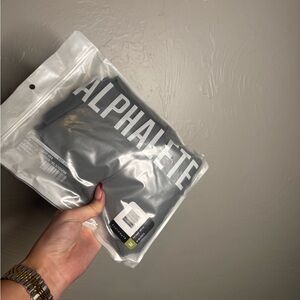 Alphalete Light Grey Aero Legging